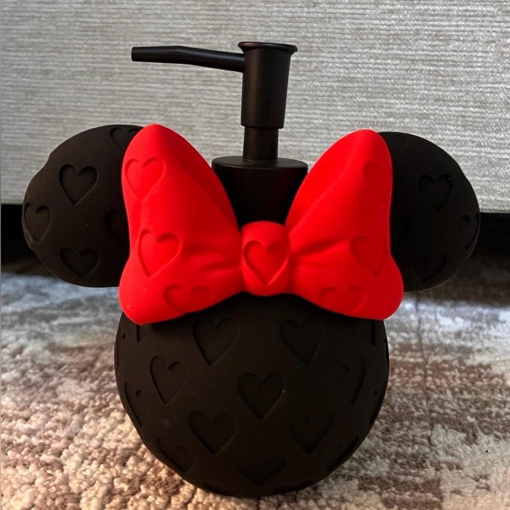 Minnie Mouse Soap Dispenser